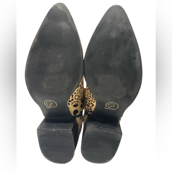 Chinese Laundry Faux Cow Hide Finn Ankle Bootie - Picture 6 of 8